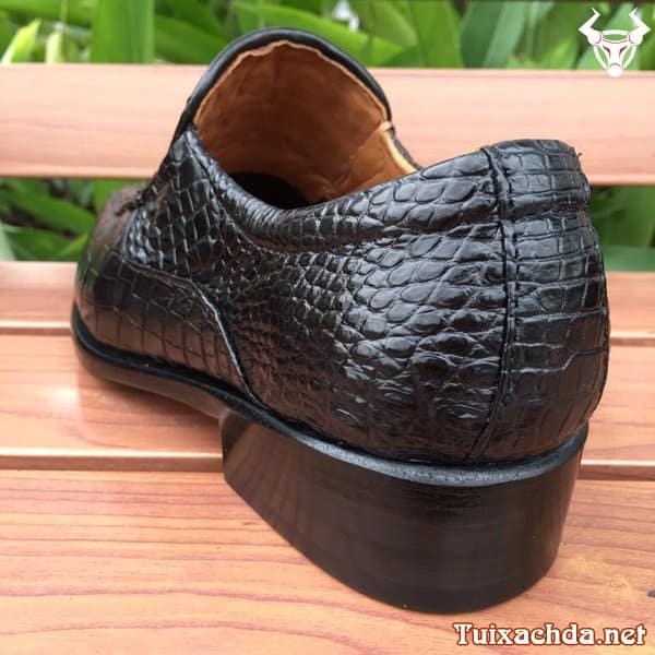 "Giày da cá sấu hàng hiệu GCS10: Điểm nhấn hoàn hảo cho phong cách cá nhân"