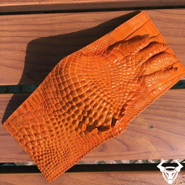 ví bàn tay da cá sấu Nét đẹp dân dã được thể hiện qua từng sản phẩm