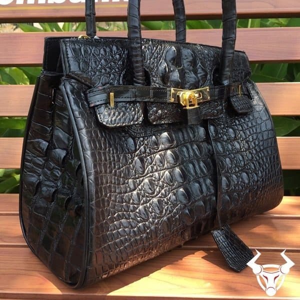 Túi xách da cá sấu nữ màu đen - thiết kế đơn giản nhưng sang trọng