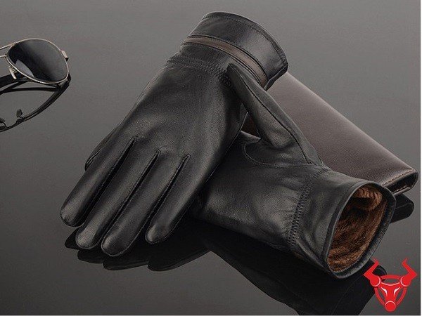 "Găng tay GT05 là một phụ kiện không thể thiếu để bảo vệ đôi tay trong những ngày lạnh giá."