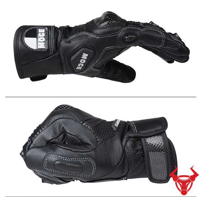 Bảo vệ tay hoàn hảo: Găng tay GT11 được thiết kế với lớp đệm giảm sốc và bảo vệ tay tối đa, giúp giảm thiểu nguy cơ chấn thương trong quá trình đi xe đạp.