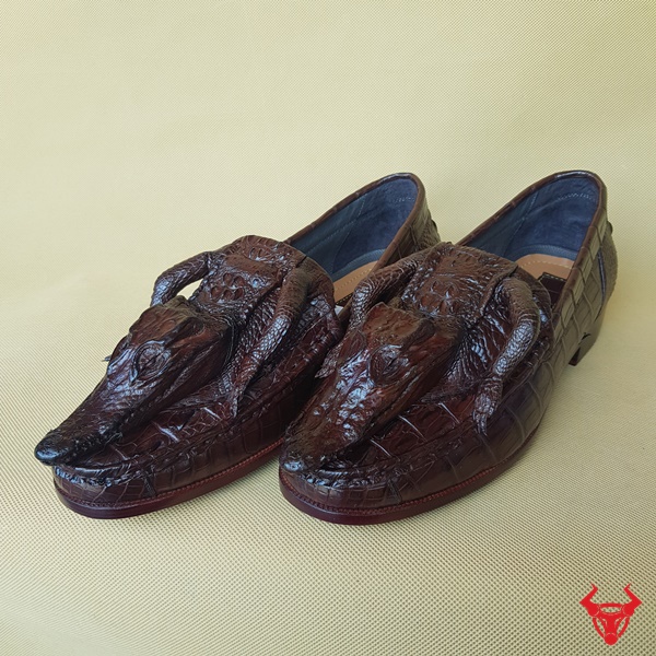 Giày Nam Da Cá Sấu Nguyên Con GC2A10: Sự phong cách và sự thoải mái trong từng bước đi của quý ông