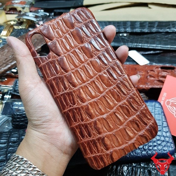 Ốp lưng da cá sấu iPhone XS Max OA4A1: Kết hợp hoàn hảo giữa thời trang và chức năng