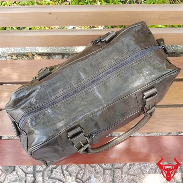 Túi xách du lịch nam da bò thật TT11: Sự lựa chọn tốt nhất cho những chuyến đi của bạn.