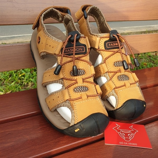 "Giày Sandal Dã Ngoại Bảo Vệ Ngón Chân GSD02: Lựa chọn hàng đầu cho các chuyến phiêu lưu tự nhiên"