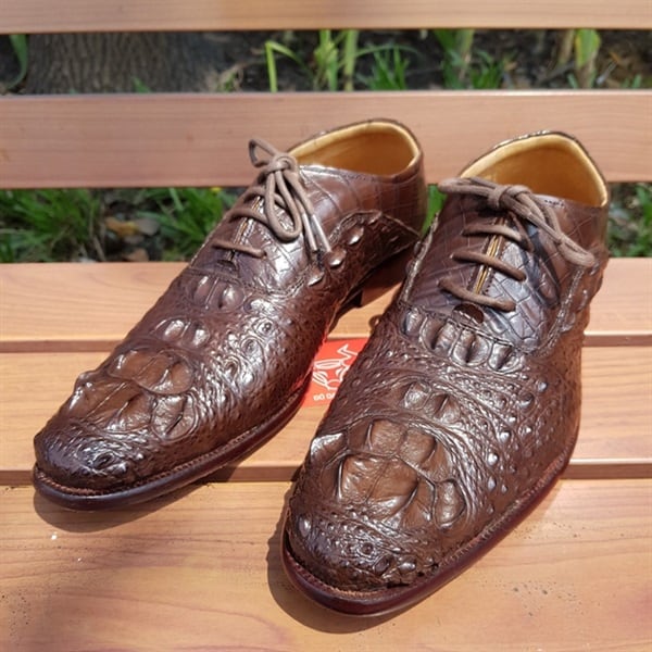 "Giày tây da cá sấu GAA: Sự độc đáo và sự tinh tế trong thiết kế"