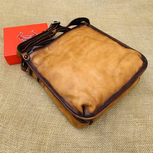 Túi đeo chéo nam A9 - thiết kế tối giản, đơn giản nhưng vẫn đầy đủ chức năng