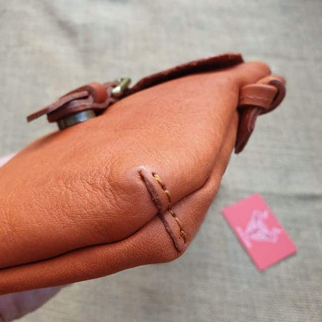Túi đeo chéo da bò cao cấp nữ TDN20 - Sản phẩm độc đáo và sáng tạo, đem lại sự mới mẻ cho người dùng!
