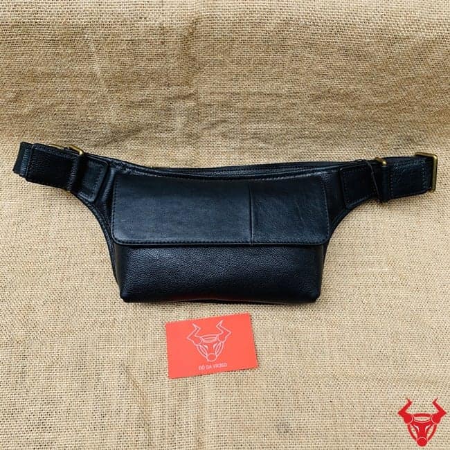 VEG D4 Túi đeo bụng da bò: Thiết kế đơn giản nhưng không kém phần sang trọng.