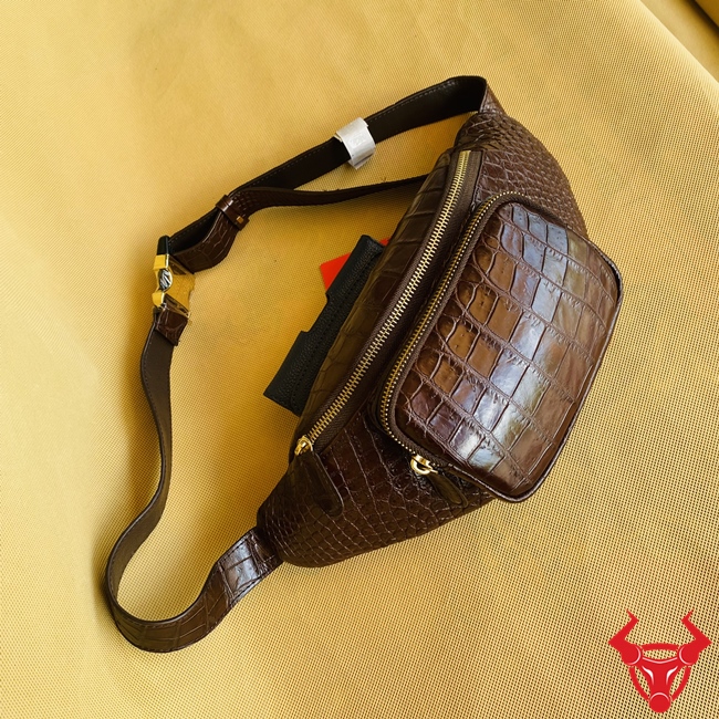 Túi đeo hông da cá sấu MSP: TTT17 - Dễ dàng sử dụng và bảo quản
