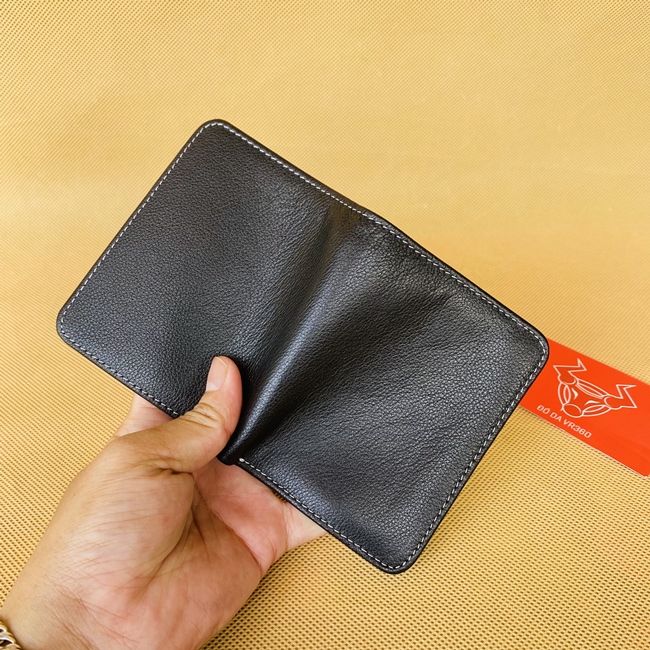 Sự tiện dụng và thời trang của ví nam mini dáng đứng VDB41