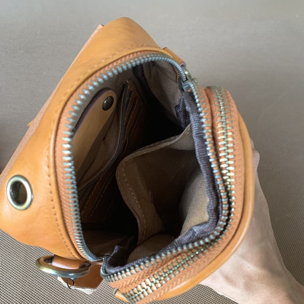 Túi xách da đeo chéo da Veg A37 - Phụ kiện thời trang không thể thiếu trong tủ đồ của bạn