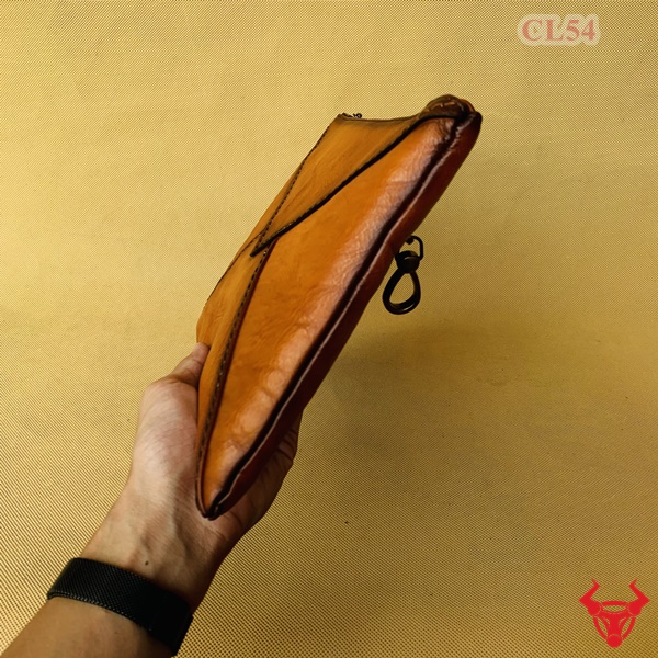 Thiết kế sang trọng và tinh tế của ví clutch nam cầm tay da veg CL54