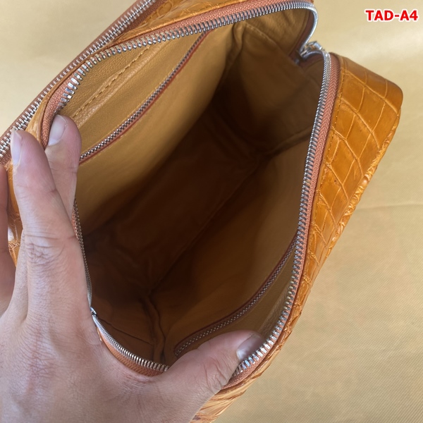 Túi đựng iPad Pro 12.9 inch đẹp và chắc chắn từ da cá sấu TAD-A4