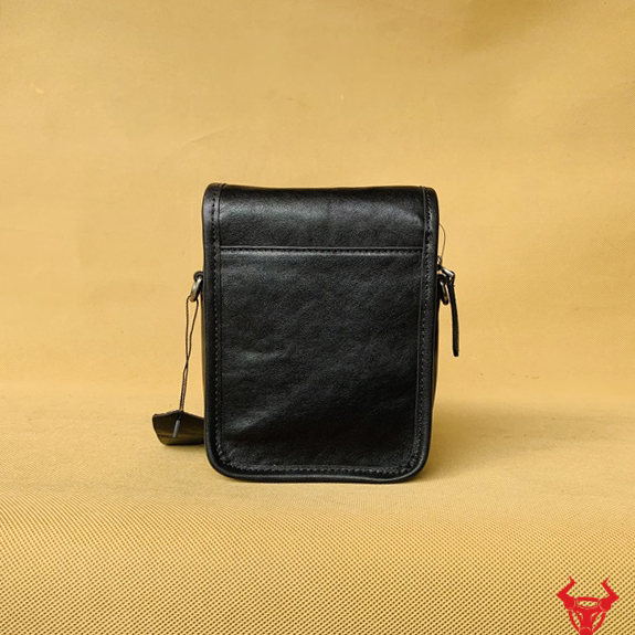 Túi đeo chéo da bò veg - A45: Thiết kế tiện dụng, giúp bạn thoải mái di chuyển
