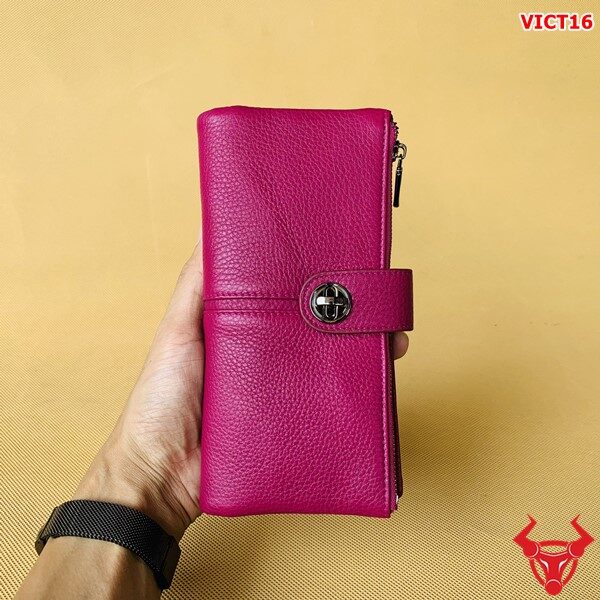Mẫu ví cầm tay nữ da thật VICT16 màu hồng được chau chuốc thiết kế tinh tế, đẳng cấp, phù hợp với nhiều phong cách