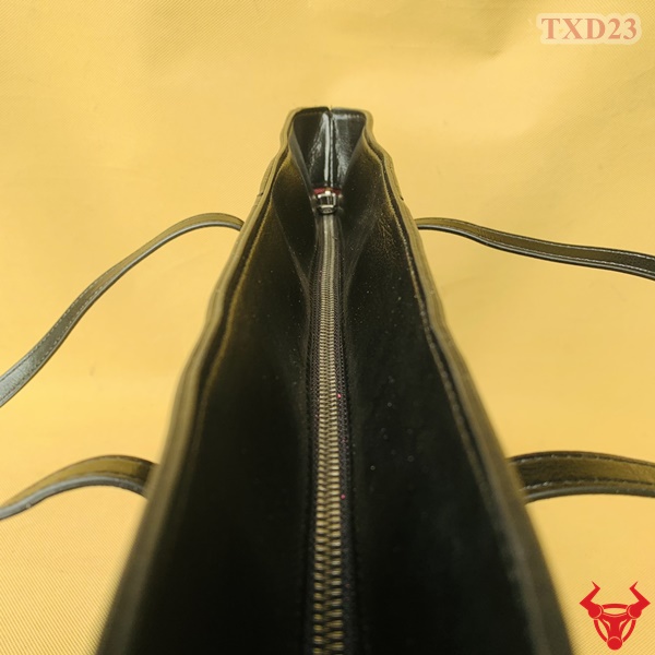 TXD23 - Túi Tote da bò cao cấp: Phụ kiện thể hiện đẳng cấp và gu thời trang