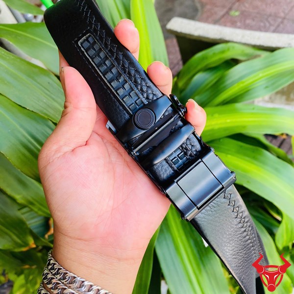 TLRN15 - Mẫu Thắt Lưng Da Nam Hot Nhất Hiện Nay Thắt lưng da bò caro TLRN15 với khóa chữ Z phong cách.