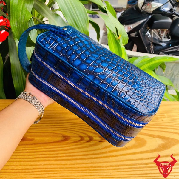 CGA8 Patina – Clutch cho quý ông thành đạt, phong cách Clutch CGA8 xanh patina – lựa chọn sang trọng cho quý ông hiện đại