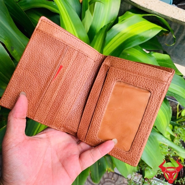 Ví Da Cá Sấu Cao Cấp Nâu Đỏ VJA8 - Sự Lựa Chọn Hoàn Hảo cho Phái Mạnh.