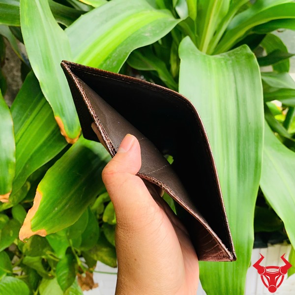 Ví Da Kỳ Đà Thật – Thiết Kế Mini Gọn Gàng, Sang Trọng Ví mini da kỳ đà màu nâu socola vân đẹp tự nhiên.