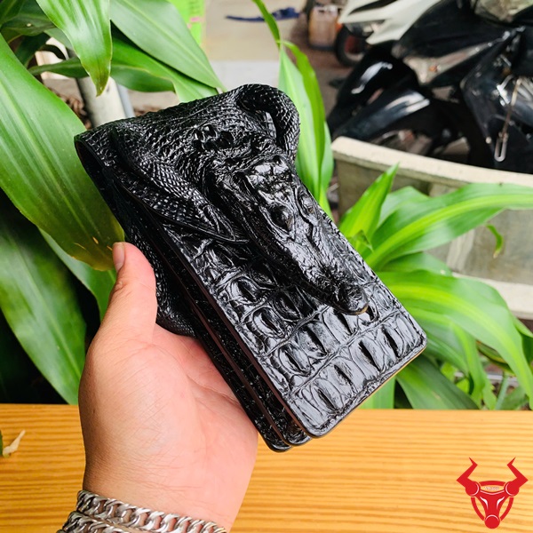 Bao Da Đeo Thắt Lưng Cá Sấu – Chất Riêng Khó Trộn Lẫn Thiết kế bao da thắt lưng bằng da cá sấu thật đầu cá sấu.