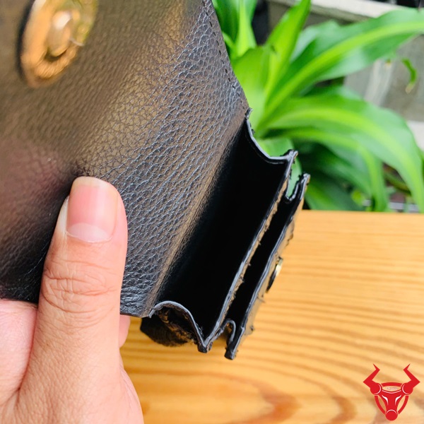 Phụ Kiện Nam Giới Cá Tính – Bao Da Cá Sấu Thủ Công Đặc Biệt Bao da cá sấu thật nguyên đầu, dành cho người yêu thích phong cách hoang dã.