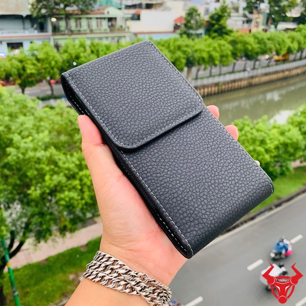 Bao Da iPhone Đeo Hông Thời Trang – Giải Pháp Bảo Vệ Toàn Diện Bao da đeo thắt lưng iPhone thời trang cho phái mạnh.