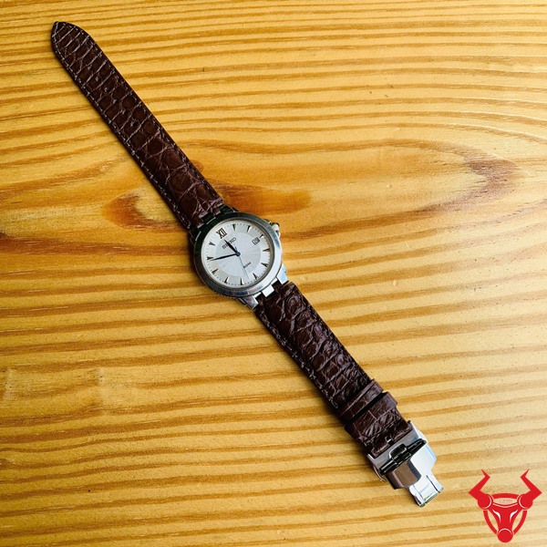 Dây đồng hồ Seiko chính hãng – Da cá sấu thật 100% Dây đồng hồ Seiko da cá sấu dùng lâu không hư hại.