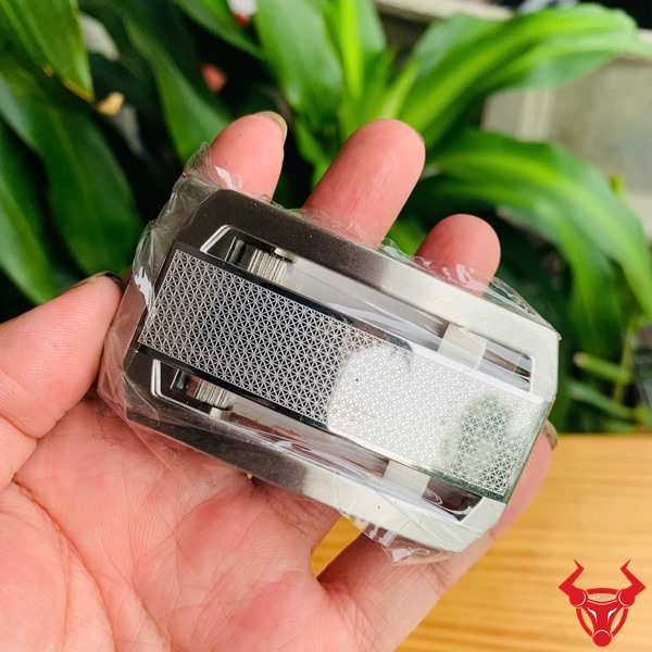 Mặt khóa thép trắng K33 – Phụ kiện cao cấp cho nam Mặt khóa thắt lưng cao cấp bằng thép trắng K33 bền đẹp