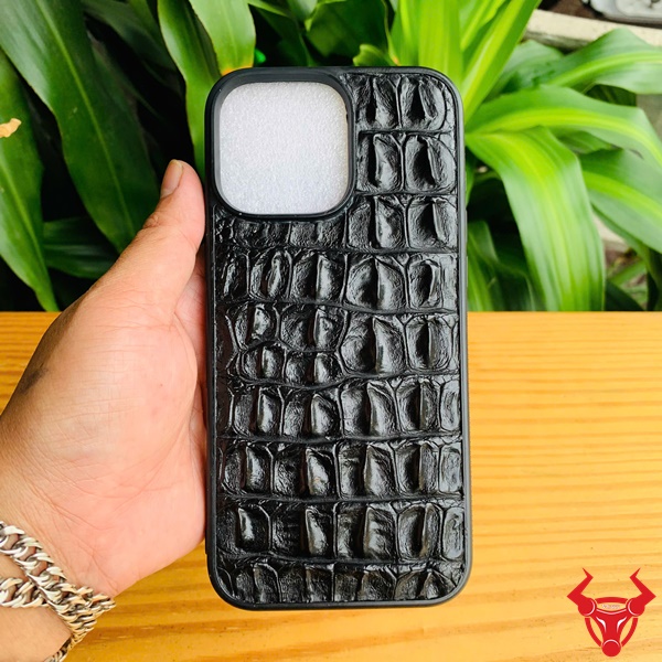 Ốp Lưng Da Cá Sấu, Trăn, Đà Điểu Cho iPhone 16 Pro Max Ốp iPhone 16 Pro Max bằng da tự nhiên độc đáo.