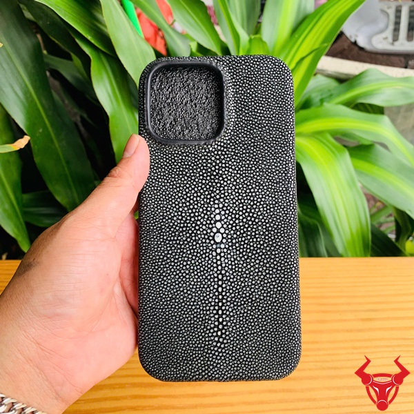 Ốp Da iPhone 16 Pro Max – Phụ Kiện Thời Trang Đỉnh Cao Ốp lưng da cho iPhone 16 Pro Max chuẩn thủ công tinh tế.