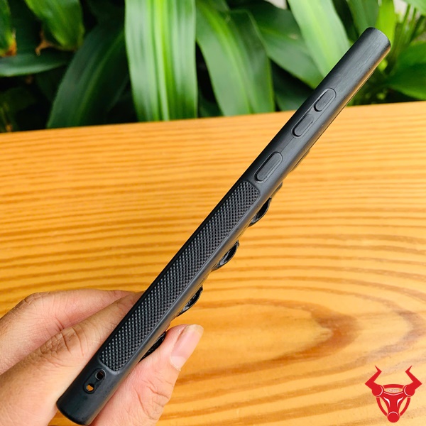 Phụ Kiện Sang Trọng Cho S24 Ultra – Ốp Da Cá Sấu Từng Đường Vân Là Một Tác Phẩm Nghệ Thuật