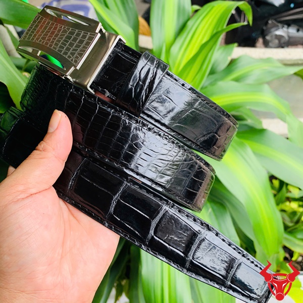 Thắt Lưng TSK32 – Đẳng Cấp Phái Mạnh Thắt lưng nam da cá sấu thật kết hợp khóa lăn inox TSK32.