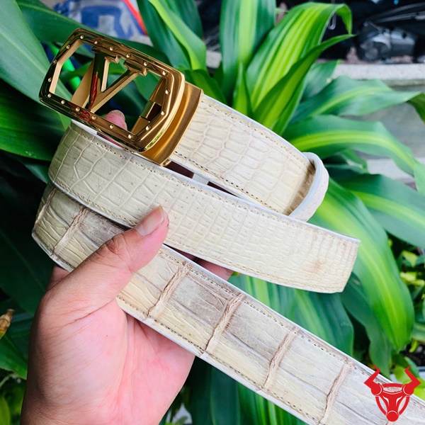 Thắt lưng da thật cá sấu vân lớn lịch lãm Thắt lưng TSK20 da cá sấu tự nhiên cao cấp, vân lớn sắc nét.