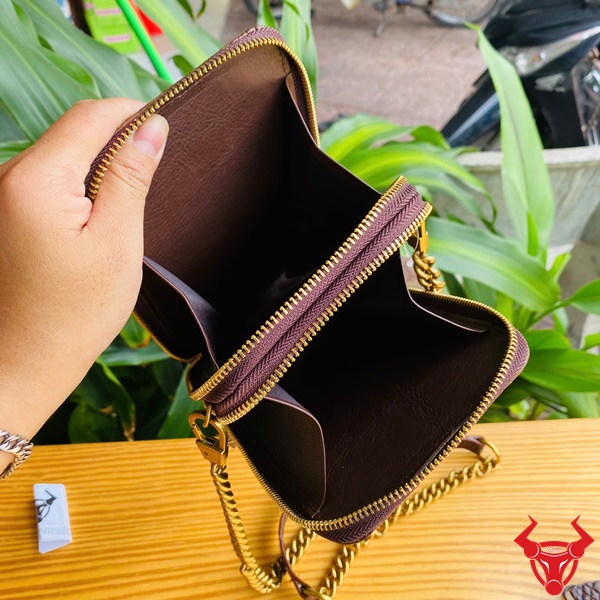 Mẫu Túi Đựng Điện Thoại Da Thật – Gọn Nhẹ, Cao Cấp Đẳng Cấp Từ Chất Liệu Da Gù Lưng Thật 100%