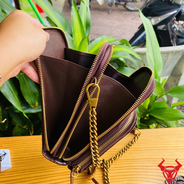 Quà Tặng Thời Trang Da Cá Sấu TOD09 Cho Doanh Nhân Túi Da Nâu Đất – Gam Màu Của Sự Lịch Lãm