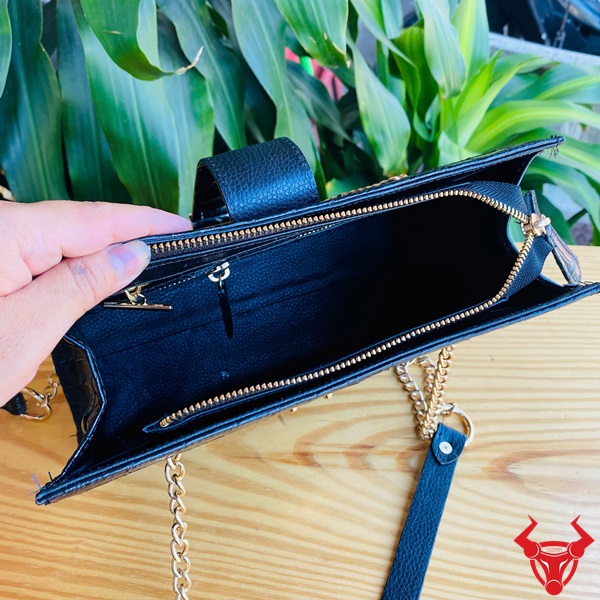 Túi Xách Da Cá Sấu Gù – Biểu Tượng Đẳng Cấp Thời Trang Mẫu túi xách nữ cao cấp từ da cá sấu gù, khẳng định vị thế phái đẹp.