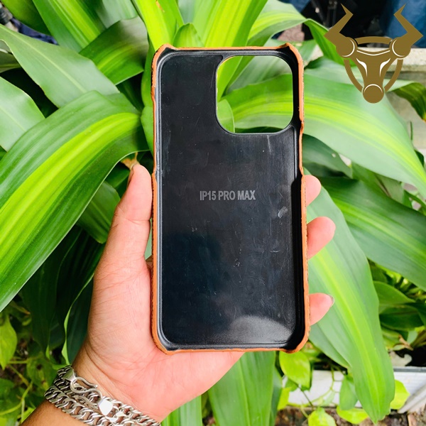 Da Chân Đà Điểu Wax – Ốp Lưng Độc Bản Dành Cho iPhone Ốp da đà điểu wax cao cấp cho iPhone – lựa chọn của doanh nhân.