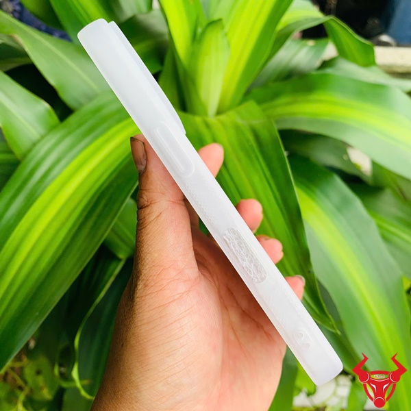 Dễ thiết kế Ốp Lưng Da iPhone 16Pro Viền Trắng Phôi ốp lưng da iPhone 16Pro viền trắng dễ thiết kế, chắc chắn, bảo vệ tuyệt đối.