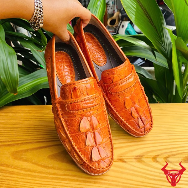 Giày Lười Vàng Cam Da Cá Sấu – Sự Lựa Chọn Hoàn Hảo Giày nam vàng cam cao cấp.