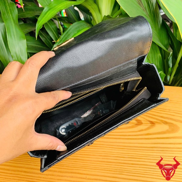 Túi Nam Da Cá Sấu Gù Cao Cấp – Năng Động, Thời Trang Túi nam năng động da cá sấu gù.