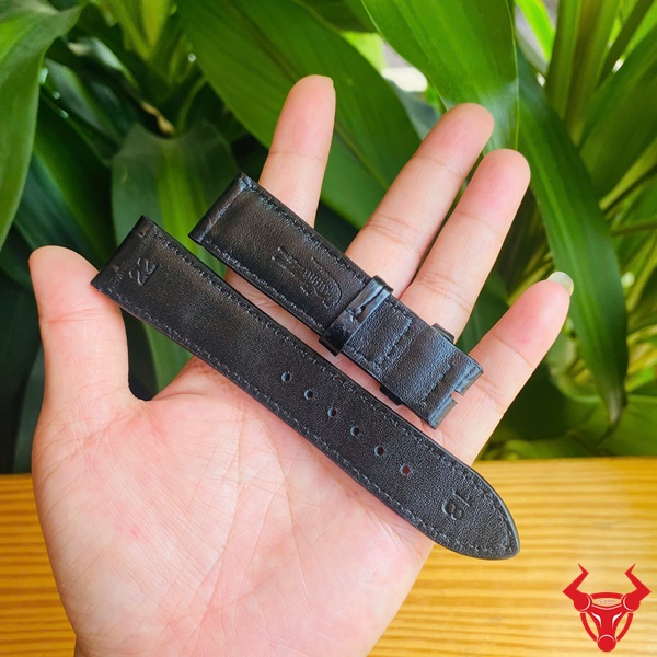 Dây Đồng Hồ Da Cá Sấu Size 22-18mm Đen Sang Trọng Dây đồng hồ da cá sấu size 22-18mm màu đen đẳng cấp.
