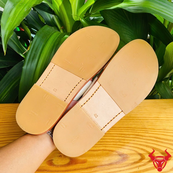 Dép Nam DJA8 Chữ H – Sang Trọng, Bền Đẹp Từ Da Cá Sấu Thật Dép DJA8 nam size 42 da cá sấu bạch tạng cao cấp.