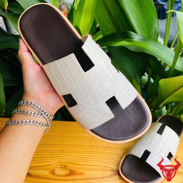 Dép DJA8 Da Cá Sấu Bạch Tạng – Độc Đáo Và Đẳng Cấp Dép chữ H nam DJA8 bạch tạng size 42 cao cấp.