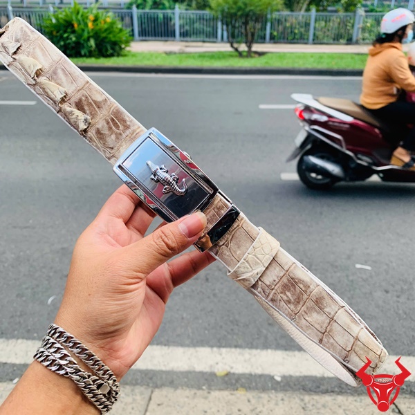 Thắt Lưng Cá Sấu Bạch Tạng Nguyên Con – Gu Thời Trang Quý Ông Thắt lưng da cá sấu bạch tạng phong cách nam.