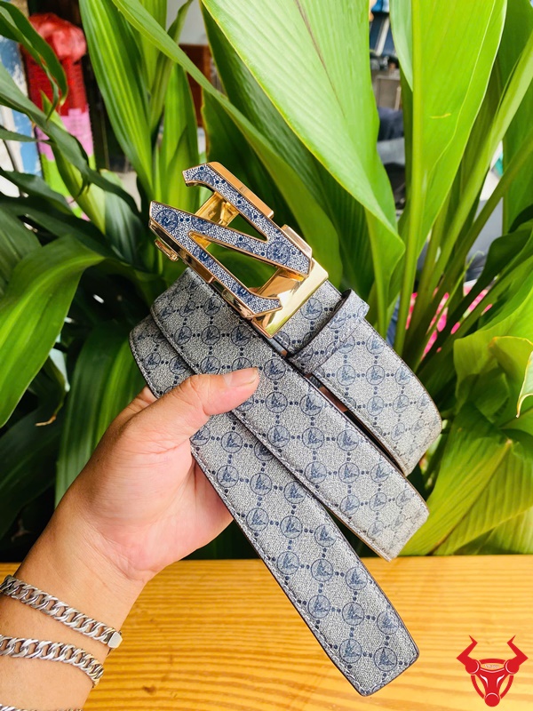 Thắt Lưng Nam Da Bò Cao Cấp TLRN12 Màu Xám Lịch Lãm Thắt lưng nam da bò TLRN12 màu xám cao cấp, khóa ray trượt lịch lãm.