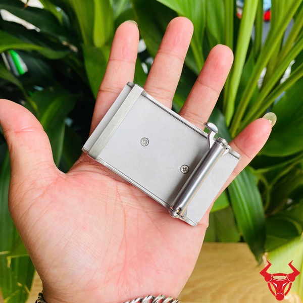 Mặt Khóa Thắt Lưng K130-B – Gu Thẩm Mỹ Sang Trọng Mặt khóa thắt lưng thép K130-B cao cấp hiện đại.