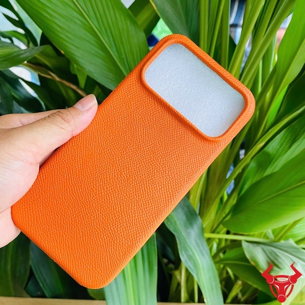 Ốp Epsom màu cam cao cấp phong cách thời thượng cho iPhone 17 Promax.