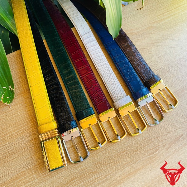 Thắt Lưng Cá Sấu Cao Cấp Cho Quý Ông Thành Đạt Thắt lưng cá sấu thật liền khối màu nâu đất dành cho doanh nhân.